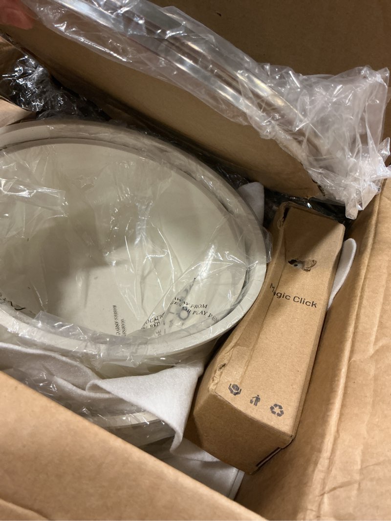 Condition photo showing Good Condition for CAROTE 17pcs Pots and Pans Set, Nonstick Cookware Set Detachable Handle, Induction Kitchen Cookware Sets Non Stick with Removable Handle, RV Cookware Set, Oven Safe 17 Piece Cream White