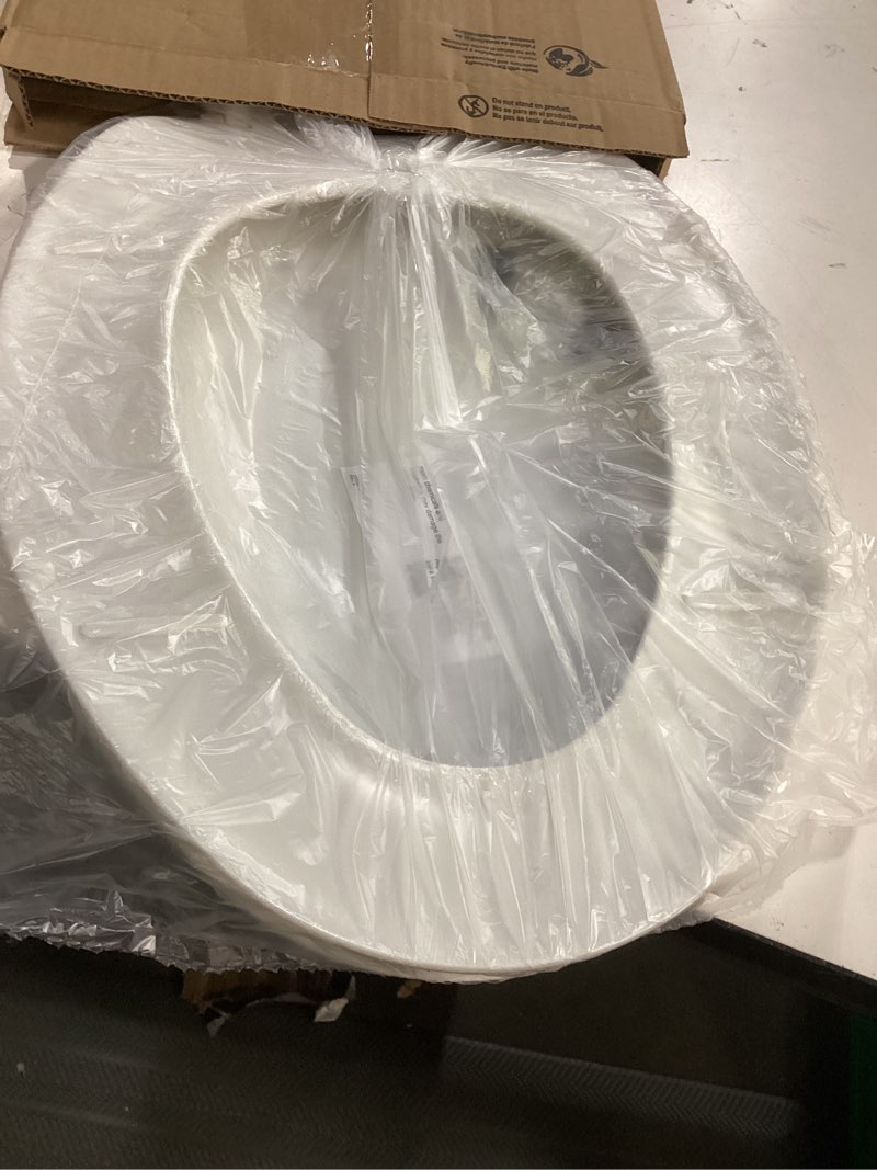 Condition photo showing Good Condition for bemis 170 000 toilet seat, elongated, plastic, white