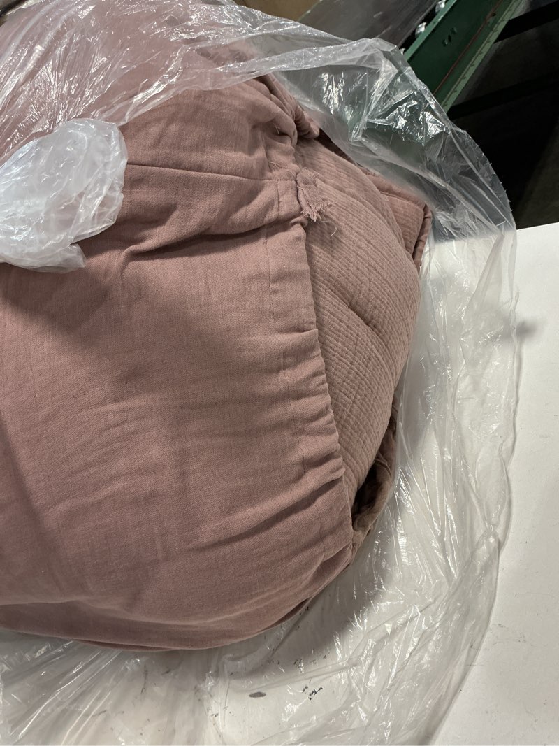Condition photo showing Good Condition for organic airy gauze dream quilt set, full/queen, fig