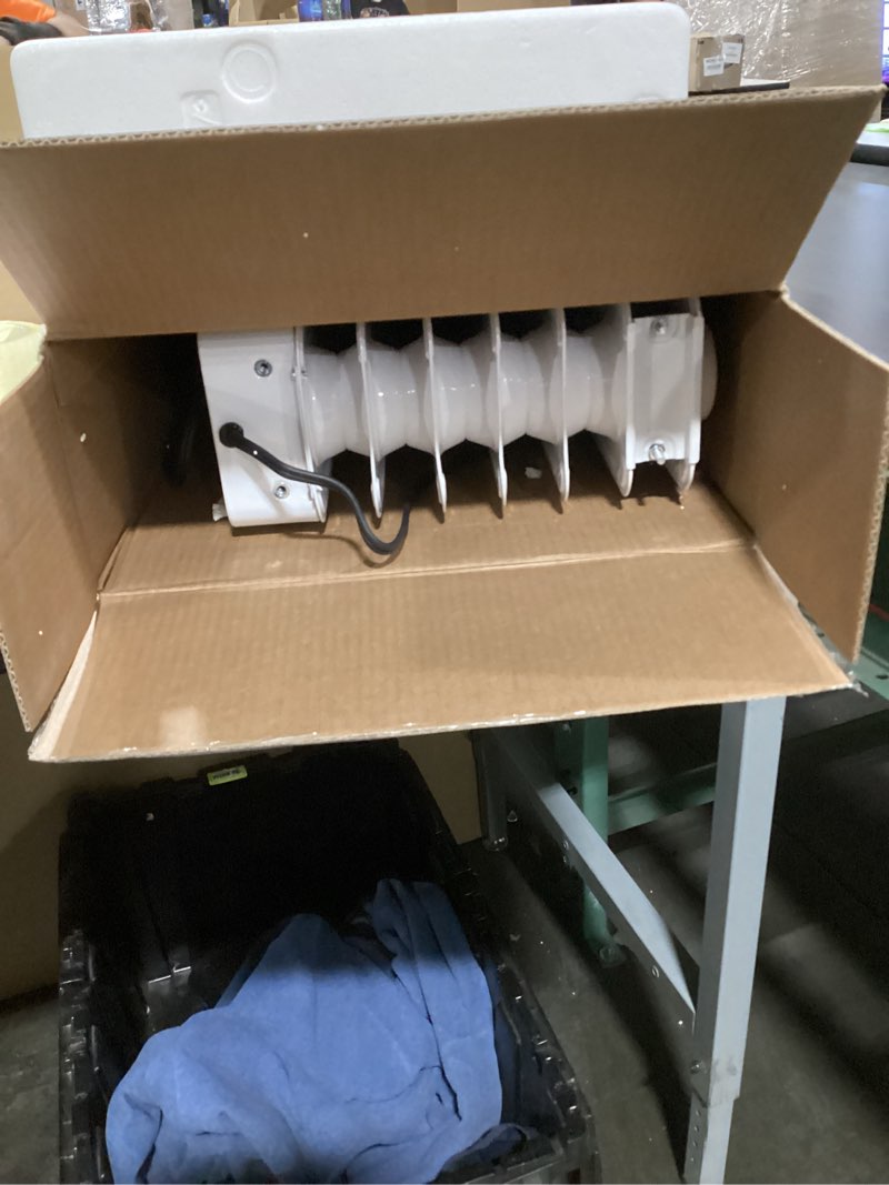 Condition photo showing Good Condition for Portable Electric Radiator Heater, Space Oil Filled Heaters with 3 Heat Settings, Adjustable Thermostat, Overheat & Tip-Over Protection For Indoor Use,1500W (White)