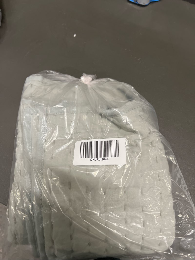 Condition photo showing New/Like New for european linen cotton stitch quilt set, king/cal king, mist