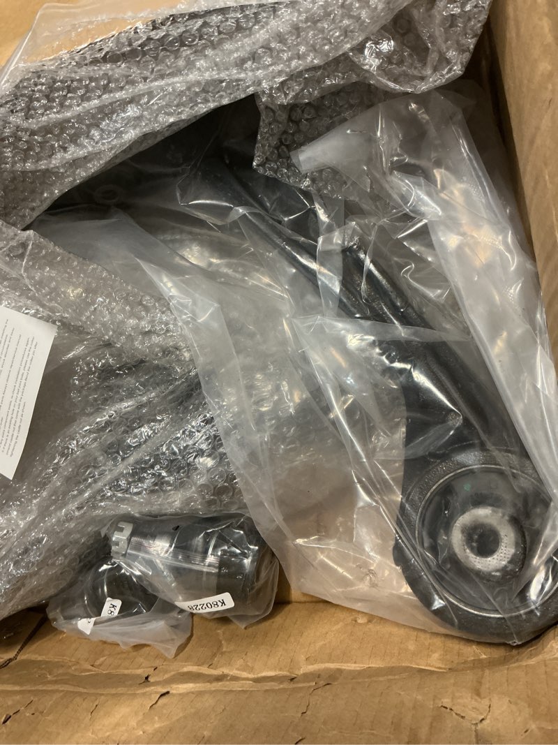 Condition photo showing Good Condition for Similar Front Lower Driver Passenager Side Control Arms Fit for Acura TL 2004 2005 2006, with Ball Joints Suspension Kit - 4 pcs TL 2004-2008 4pcs Front Lower Control Arms+Ball Joint