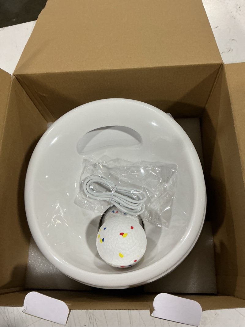 Condition photo showing Good Condition for Untitled Item