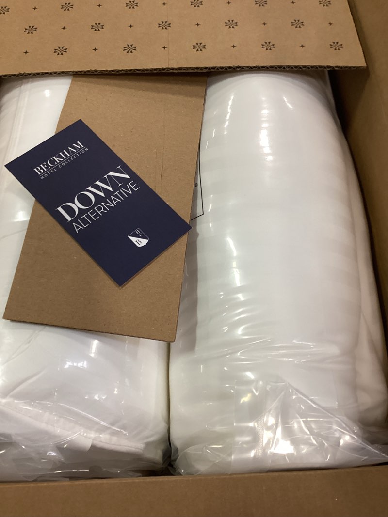 Condition photo showing New/Like New for Beckham Hotel Collection Bed Pillows Standard/Queen Size Set of 2 - Original Soft Down Alternative Pillow for Sleeping - Soft Support for Back, Stomach or Side Sleepers