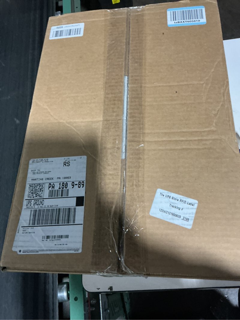 Condition photo showing Good Condition for polar tech 245c thermo chill insulated carton with foam shipper, medium, 17" length x 10" width x 8-1/4" depth, original version