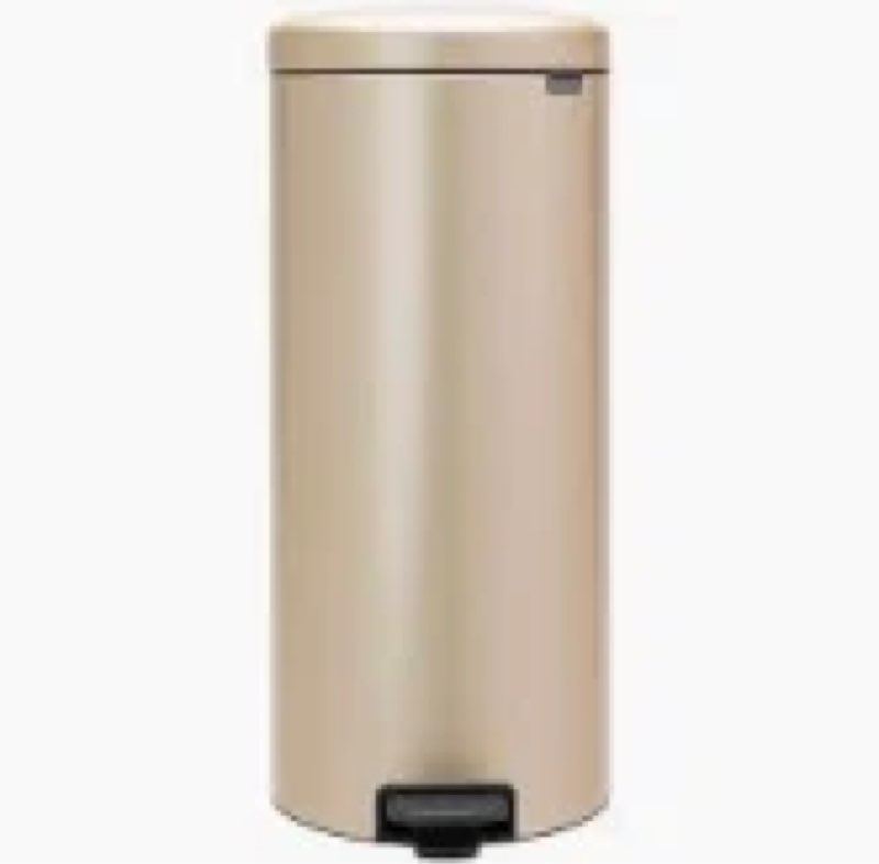 Brabantia NewIcon Step On Trash Can, 8 Gallon (30 Liter)