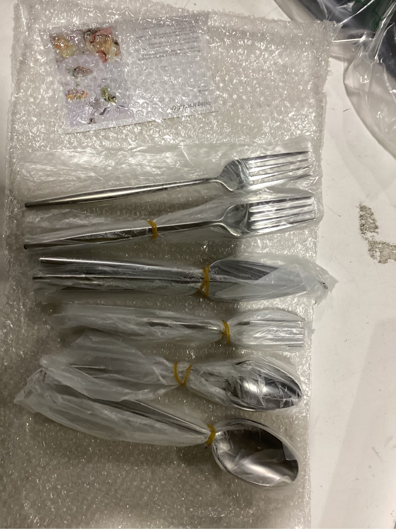 Condition photo showing New/Like New for KINGSTONE Silverware Set, 20-Piece Flatware Set Cutlery Set Premium 18/10 Stainless Steel, Tableware Include Forks Knives Spoons for Home Kitchen Restaurant Wedding, Dishwasher Safe 20-Piece Silver