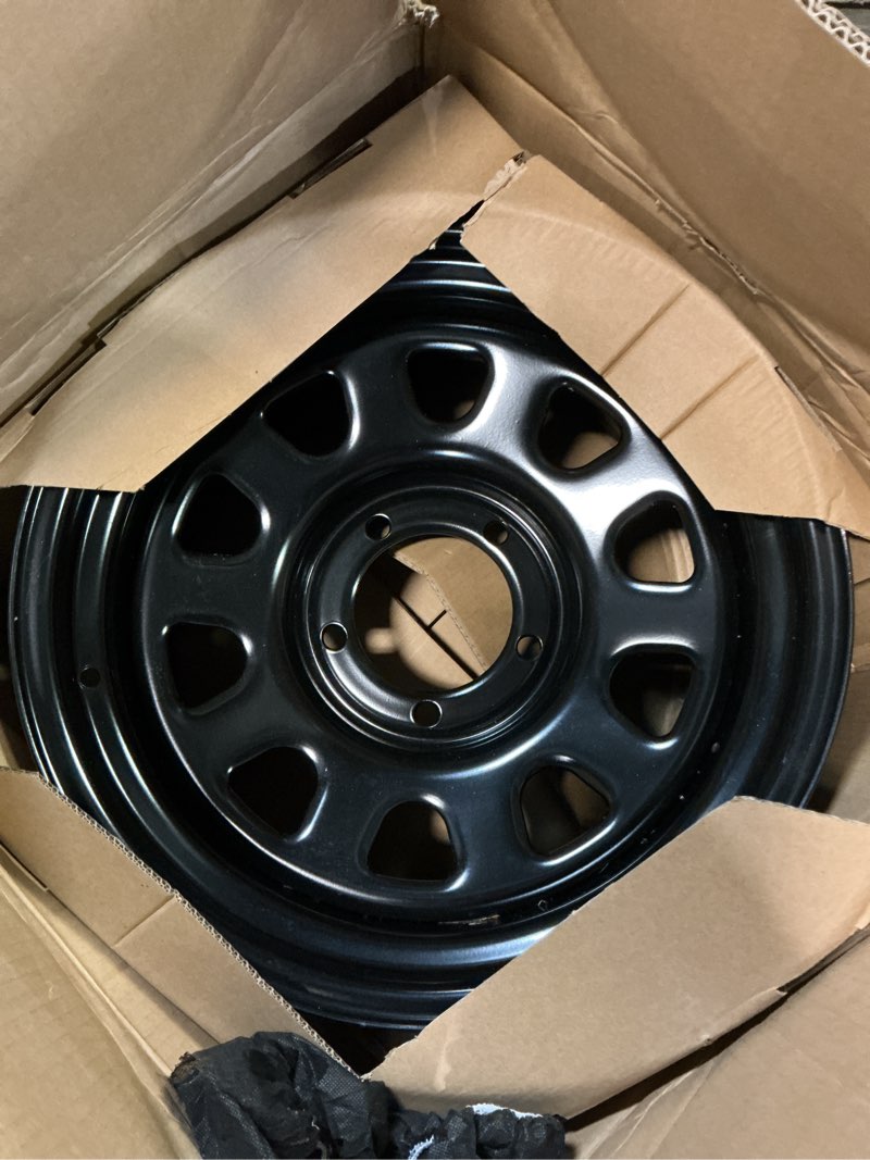 Condition photo showing Good Condition for rough country black steel wheel - 17x9, 5x5.5 bolt pattern, +0mm offset, 4.25 bore, heavy-duty d-window off-road rim for trucks & jeeps