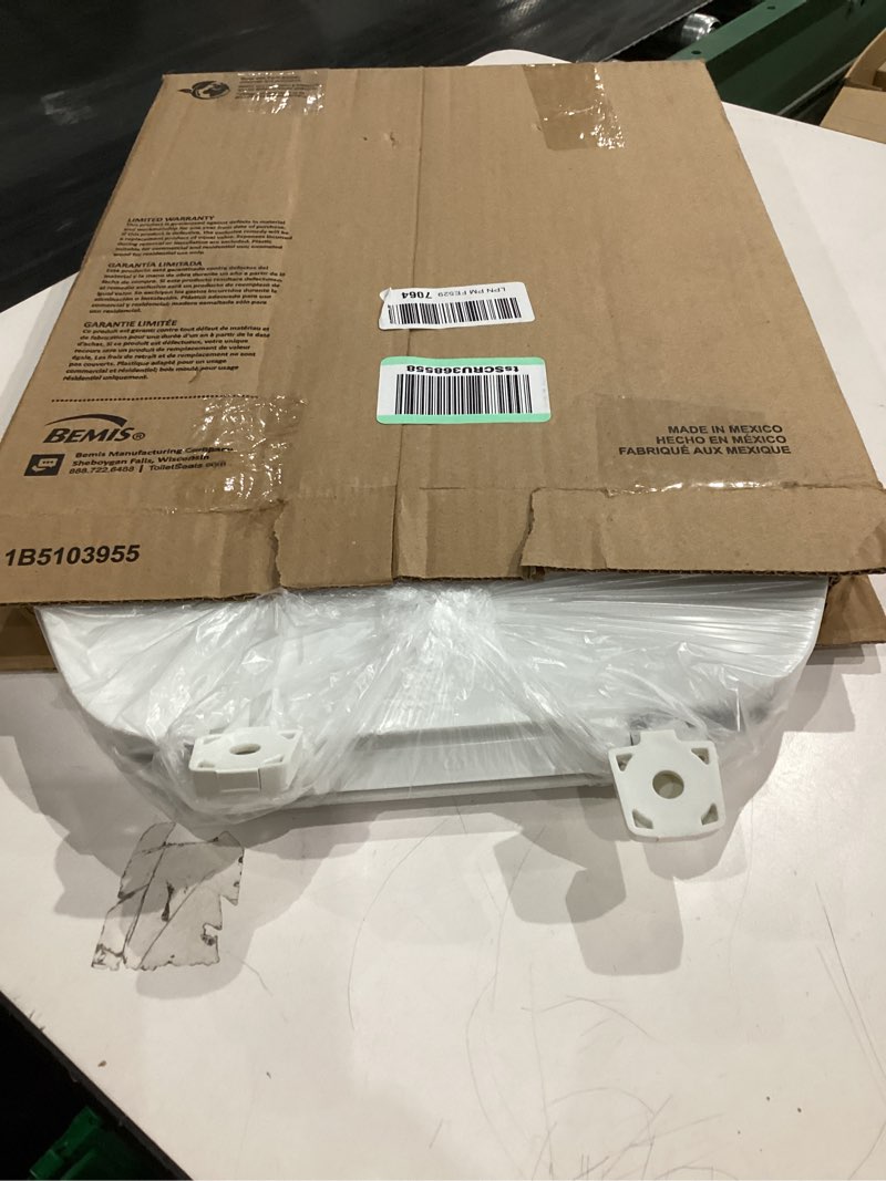 Condition photo showing Good Condition for Bemis 70 Durable Plastic Toilet Seat, Round, White