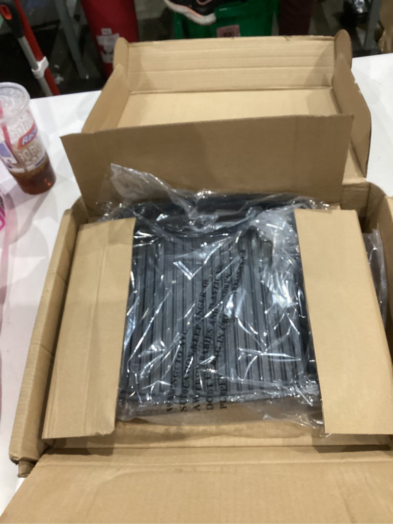 Condition photo showing New/Like New for Bruntmor 2-in-1 Pre-Seasoned Cast Iron Dutch Oven with Grill Pan Lid and Handles - 11 Inch Non Stick Square Cast Iron Skillets for Braising, Grilling, and Frying - Heat-Resistant to Oven and Stovetop Black