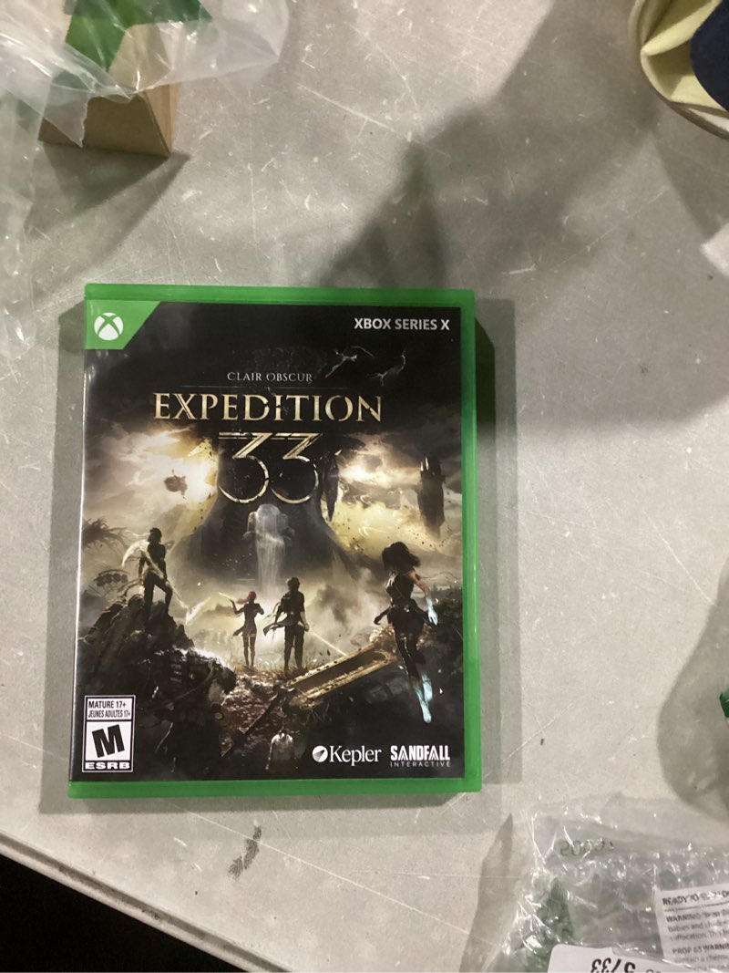 Condition photo showing Good Condition for Clair Obscur Expedition 33 Xbox Series X Xbox Series X Standard Edition