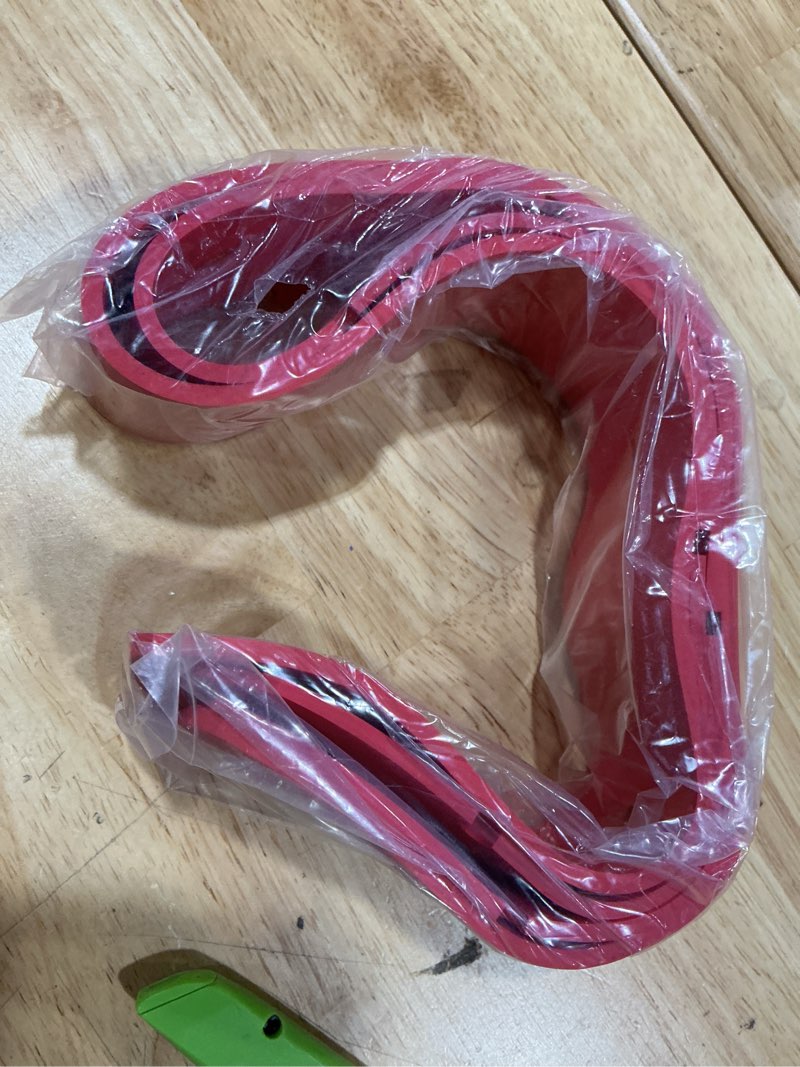 Condition photo showing Good Condition for 32.75" rear & 31" front polyurethane squeegee blade replacement kit, compatible with t300 t300e nobles speed scrub, industrial floor scrubber blades t300e kit 2