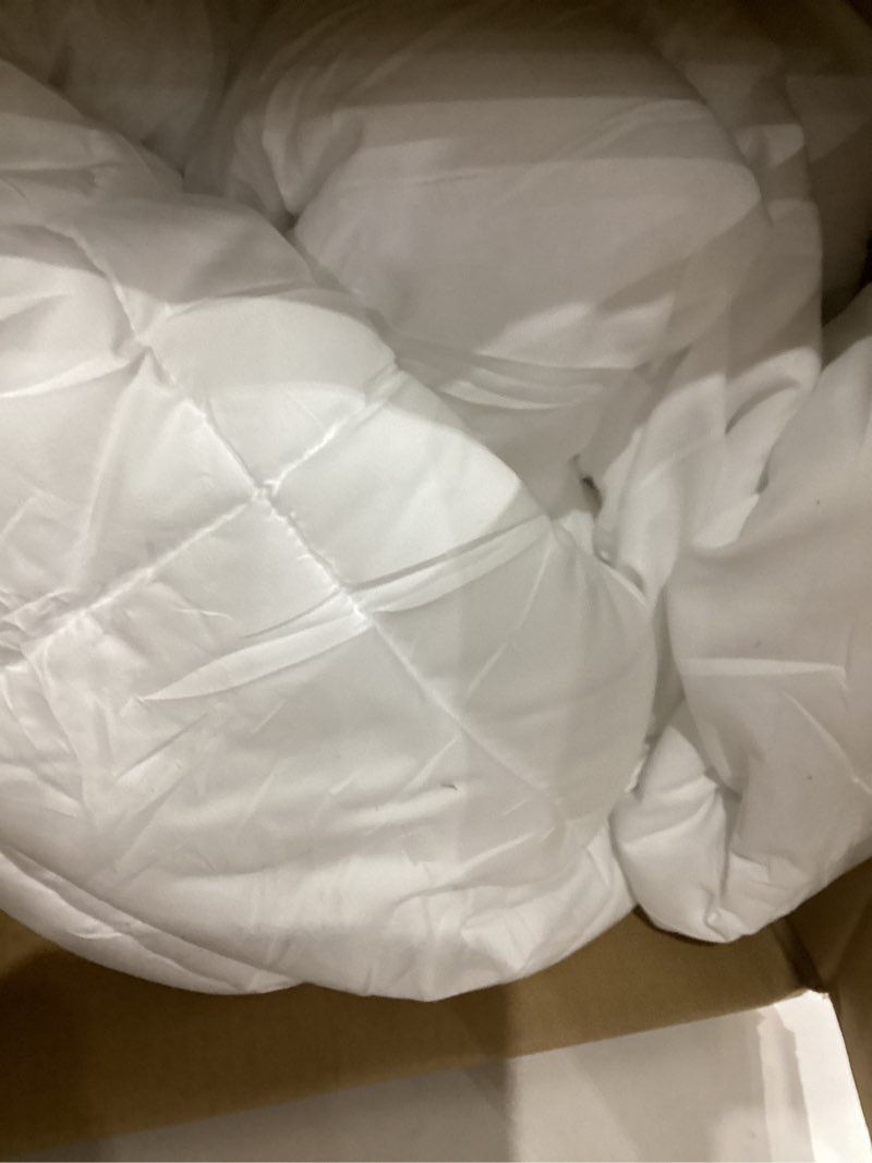 Condition photo showing Good Condition for Linenspa Memory Foam Mattress Topper, King Size - 2 Inch Gel Infused Memory Foam - Plush Feel - Cooling and Pressure Relieving - CertiPUR Certified King 2 Inch Classic Gel