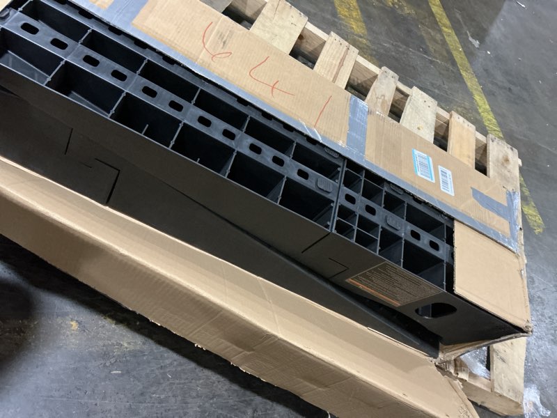 Condition photo showing Good Condition for maxxhaul 50709 detachable extendable car ramp set, portable car ramps with 3,250 lbs maximum weight capacity per ramp 6,500 lbs per pair 50709 - 3,250 lb capacity