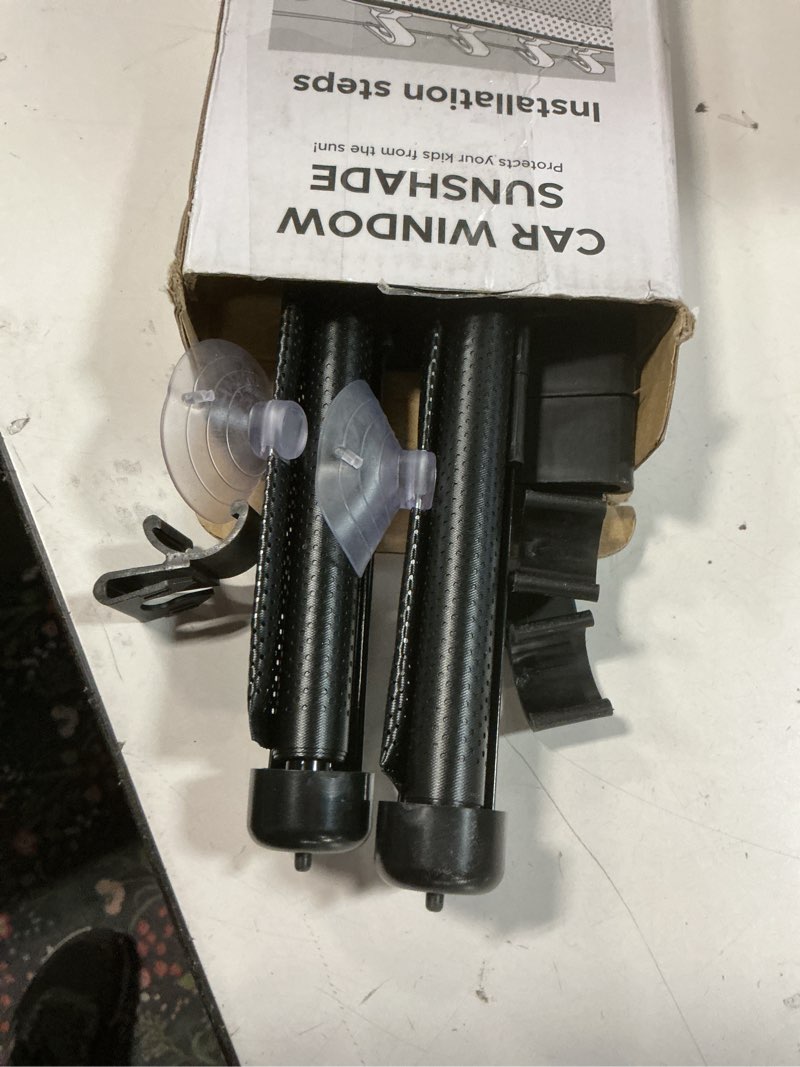 Condition photo showing Good Condition for EcoNour Window Shades for Car Baby (2 Pack) | Retractable car Window Shade for Baby for Sun Protection for Kids, Passengers & Pets in The Back Seat | Car Window Covers for Trucks | (20”x22”) X-Large