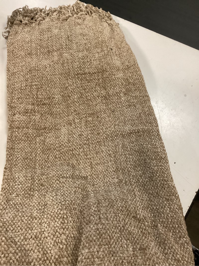 Condition photo showing Good Condition for dii chenille throw collection solid fringed, 50x60, natural 50x60" natural