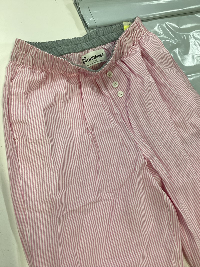 Condition photo showing Good Condition for no boundaries pink stripe cotton pj pants xs