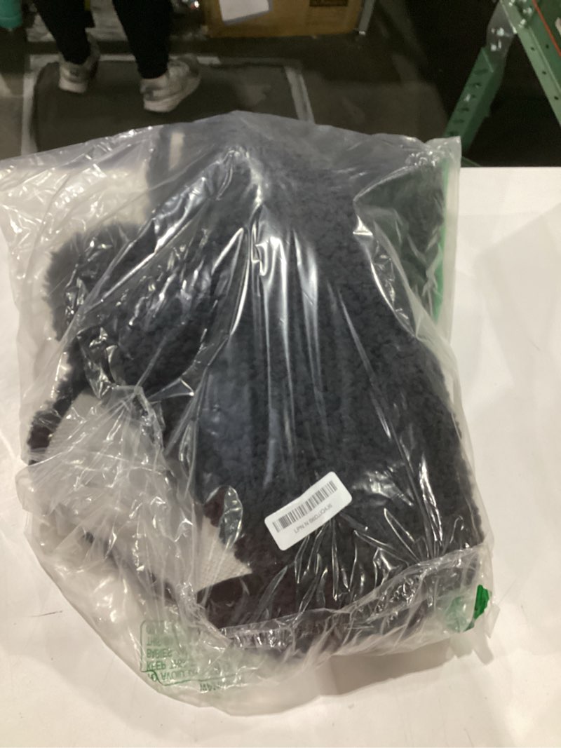 Condition photo showing Good Condition for ilango black bathroom rugs 30" × 20" non slip & super absorbent extra thick soft, washable bath mat for floor, microfiber plush shaggy bath rug with rubber for bathtub shower room sink black 1'8" x 2'8" (20''x32'' bathroom rug)