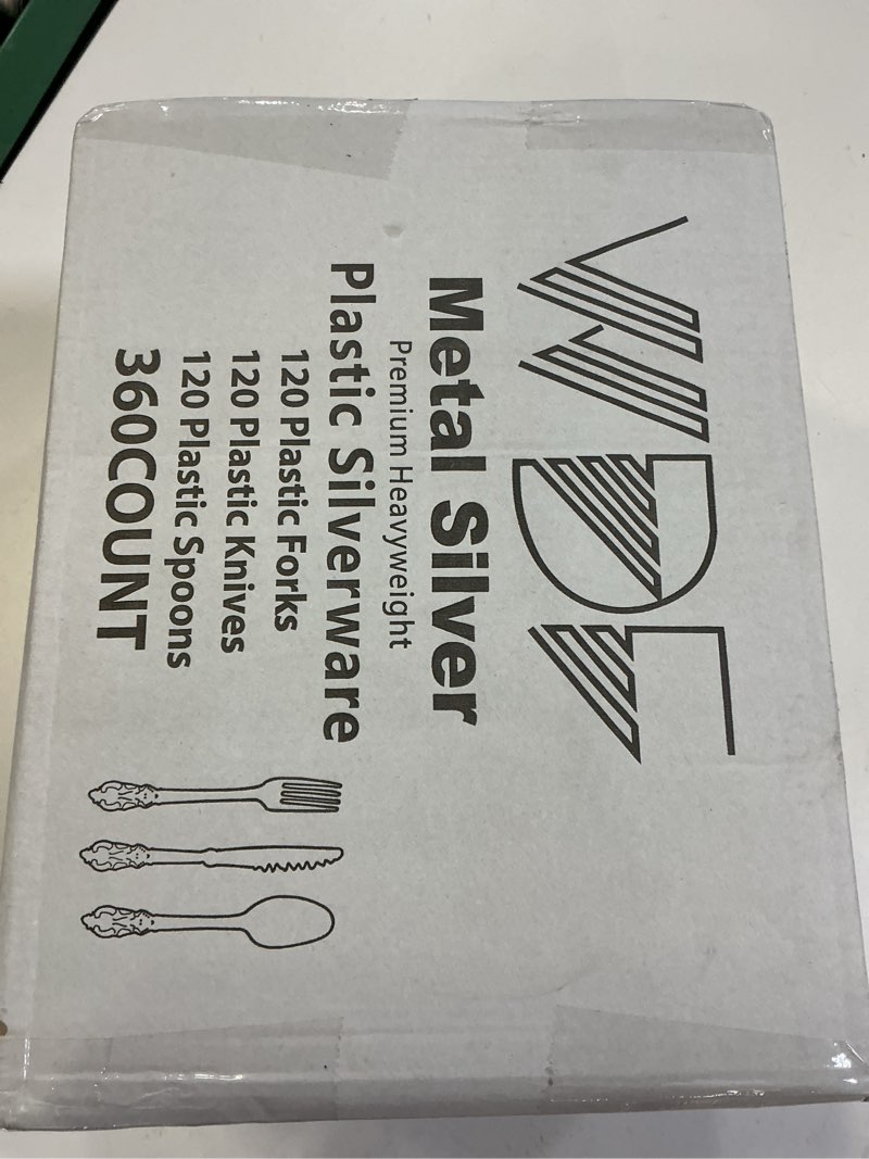 Condition photo showing New/Like New for wdf 360 pieces silver plastic silverware- disposable flatware - heavyweight plastic cutlery- includes 120 forks, 120 spoons, 120 knives for christmas silver - baroque