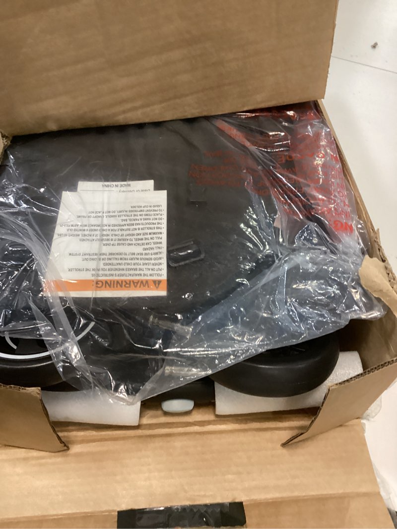 Condition photo showing Good Condition for Dream On Me Lightweight and Compact Coast Rider Stroller with One Hand Easy Fold, Adjustable Handles and Soft Ride Wheels, Black Black Stroller