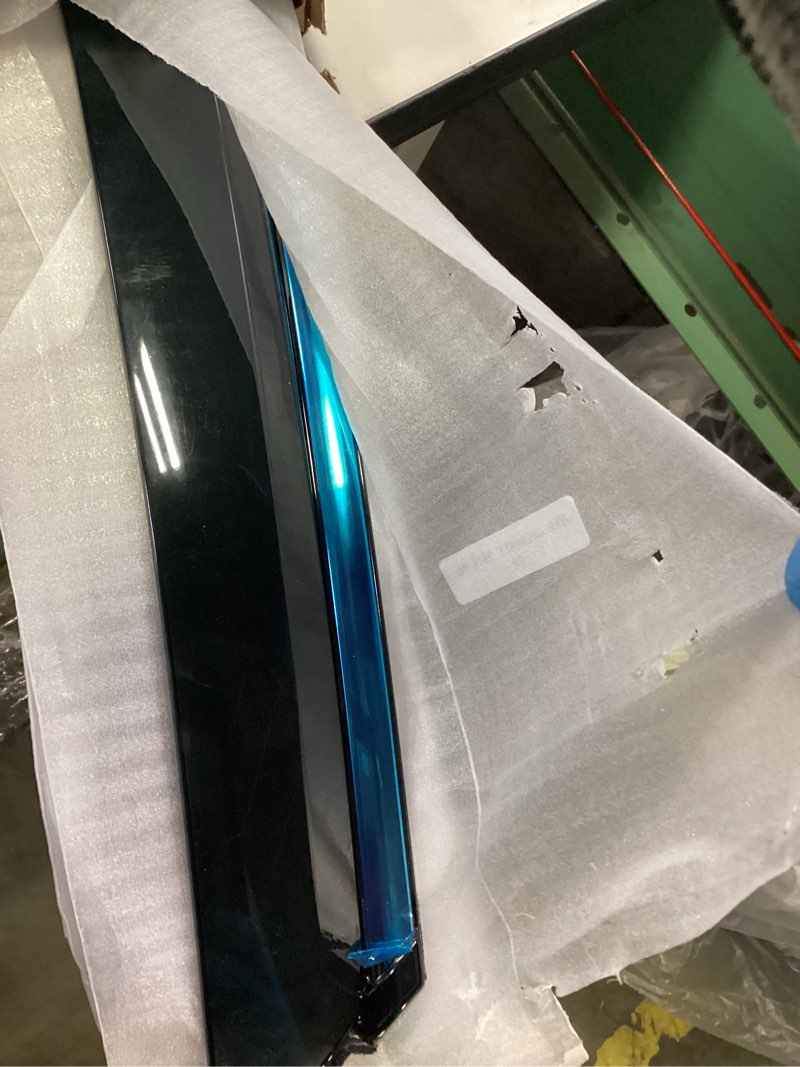 Condition photo showing Good Condition for LQQDP 4pcs Smoke Tint with Chrome Trim Outside Mount Tape On/Clip On Style PVC Sun Rain Guard Vent Window Visors Compatible with 14-23 Cherokee