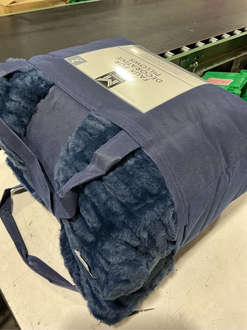 Condition photo showing Good Condition for member's mark 2-pack ruched faux fur decorative pillows, 22" x 22"