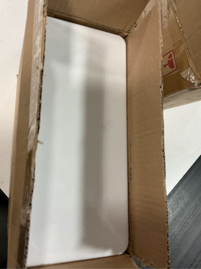 Condition photo showing New/Like New for Endurance Melamine White Rectangular Platter, 18 inch Plates, 36 Pack