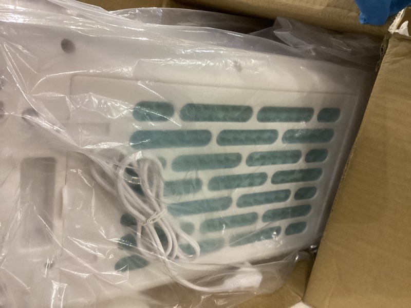 Evaporative air cooler