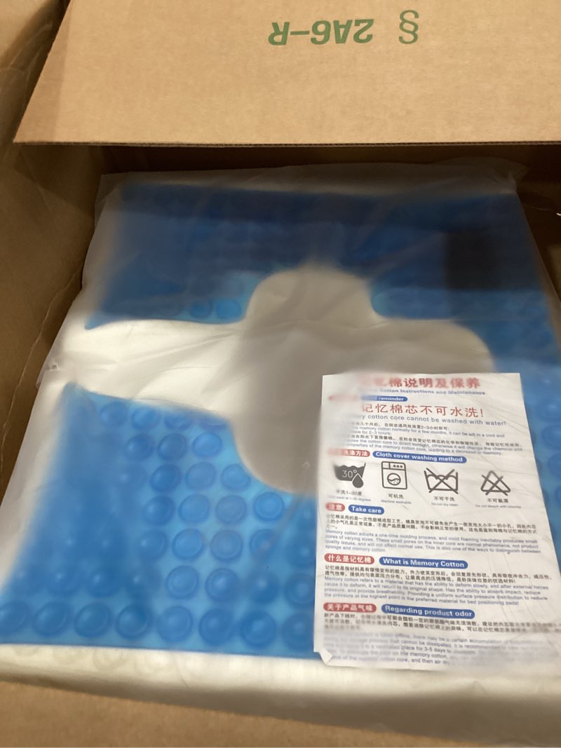 Condition photo showing Good Condition for Anti Bedsore Cushion, Breathe Freely Material, T Shaped Opening Triangular Slope Design Pad,for Bedridden Elderly Tailbone Back Sciatica Pressure Pain Relief Wheelchair Office Chair Seat Cushions