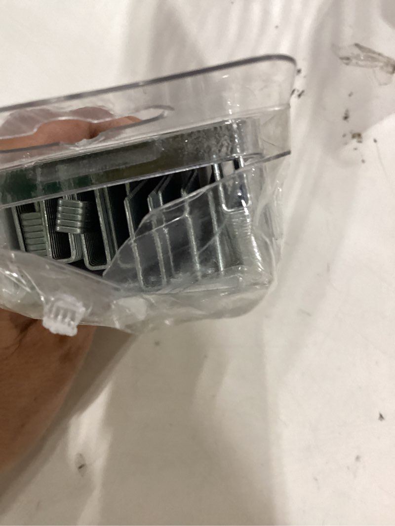 Condition photo showing Good Condition for metabo hpt 3/4-in leg x 1/4-in 18-gauge finish staples (1000-per box)