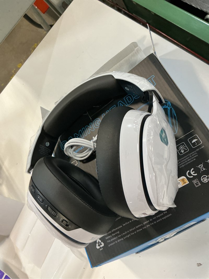 Condition photo showing Good Condition for aoc 2.4ghz wireless gaming headset for ps5, ps4 fortnite & call of duty/fps gamers, pc, switch, bluetooth 6.0 gaming headphones with noise canceling mic, 7.1 virtual surround, 45hr battery -white