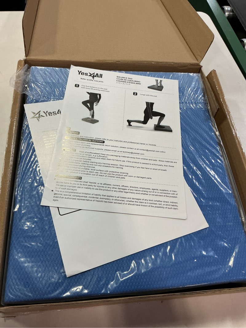 Condition photo showing New/Like New for Yes4All Balance Pad, Nonslip TPE Foam Balance Pad with Upgraded Sizes - L, XL, XXL Balance Mat for Fitness, Yoga & Stability Training - Multicolor Options C.Blue - L - (15,5" x 13" x 2")