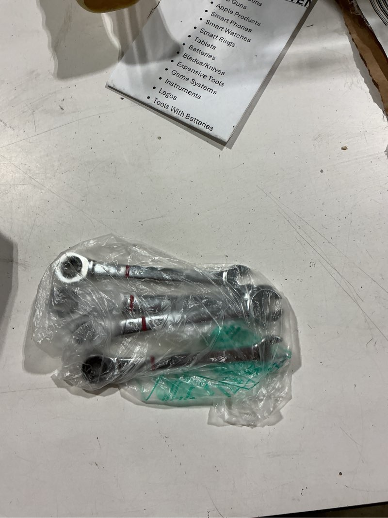 Condition photo showing Good Condition for   kobalt 4 -piece set standard (sae) ratchet wrench