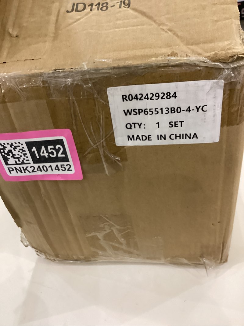 https://lotting-media.assets.bidfta.com/lotting_7eaf21cd-6e94-43b1-b1b8-79b5b690e1ef