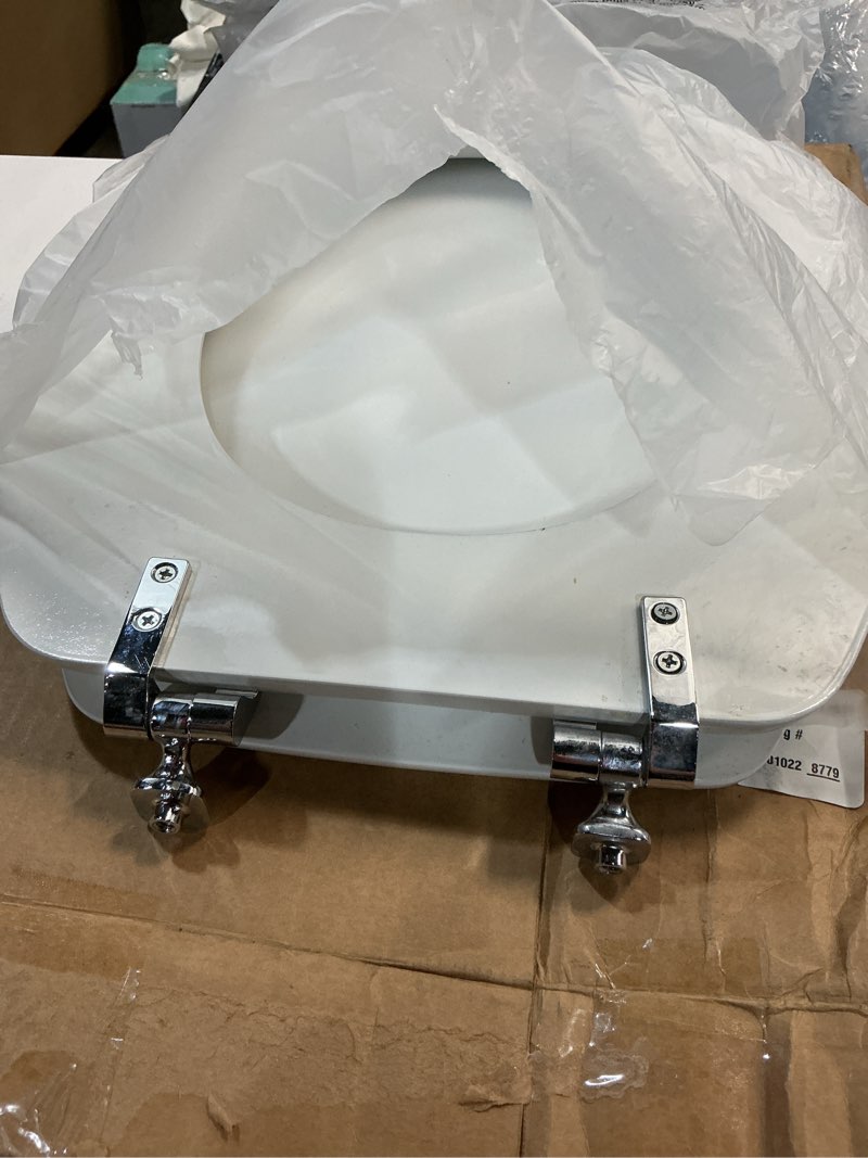 Condition photo showing Good Condition for mayfair cassel slow close toilet seat, easy clean, non slip premium wood seat, easy install, made in usa, round, white round 1 - toilet seat