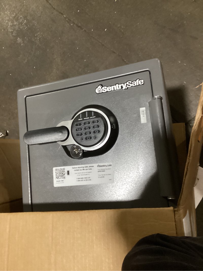 Condition photo showing Good Condition for sentrysafe waterproof and fireproof alloy steel digital safe box for home with code button keypad, 1.23 cubic feet, 17.8 x 16.3 x 19.3 inches (exterior), sfw123gdc 1.23 cu.ft. 1-hr. fireproof, keypad safebox