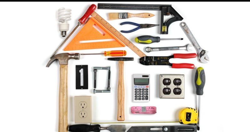 Assorted Home Improvement Lot (Small Tools, Screw, Home Accessories, etc.)
