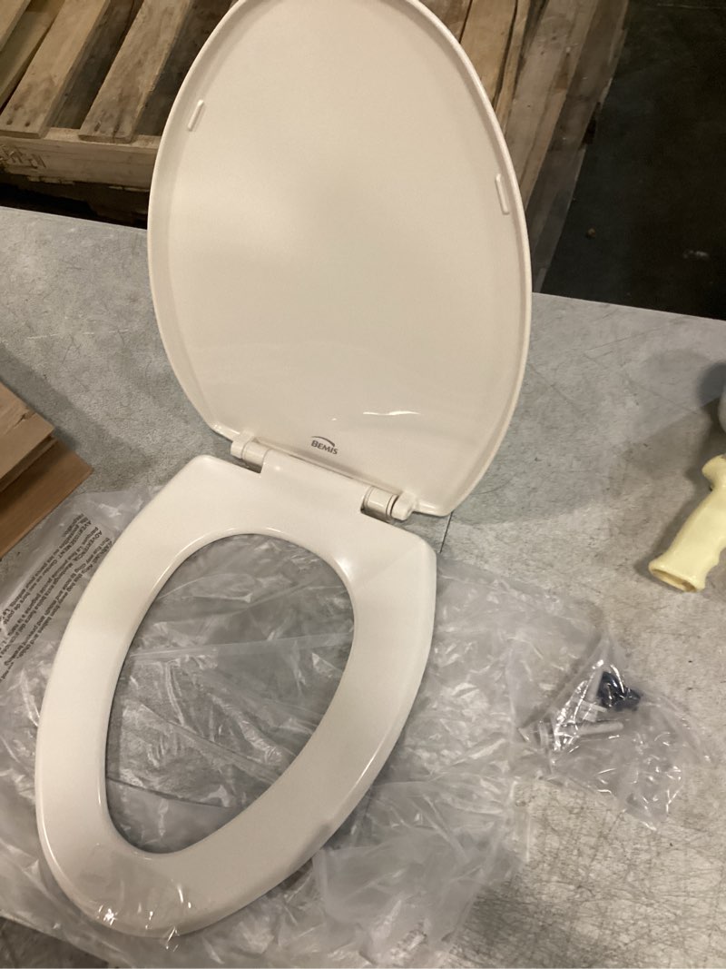 Condition photo showing New/Like New for bemis 7300slec slow close toilet seat, easy clean hinges and durable plastic seat, made in usa, elongated, bone elongated bone