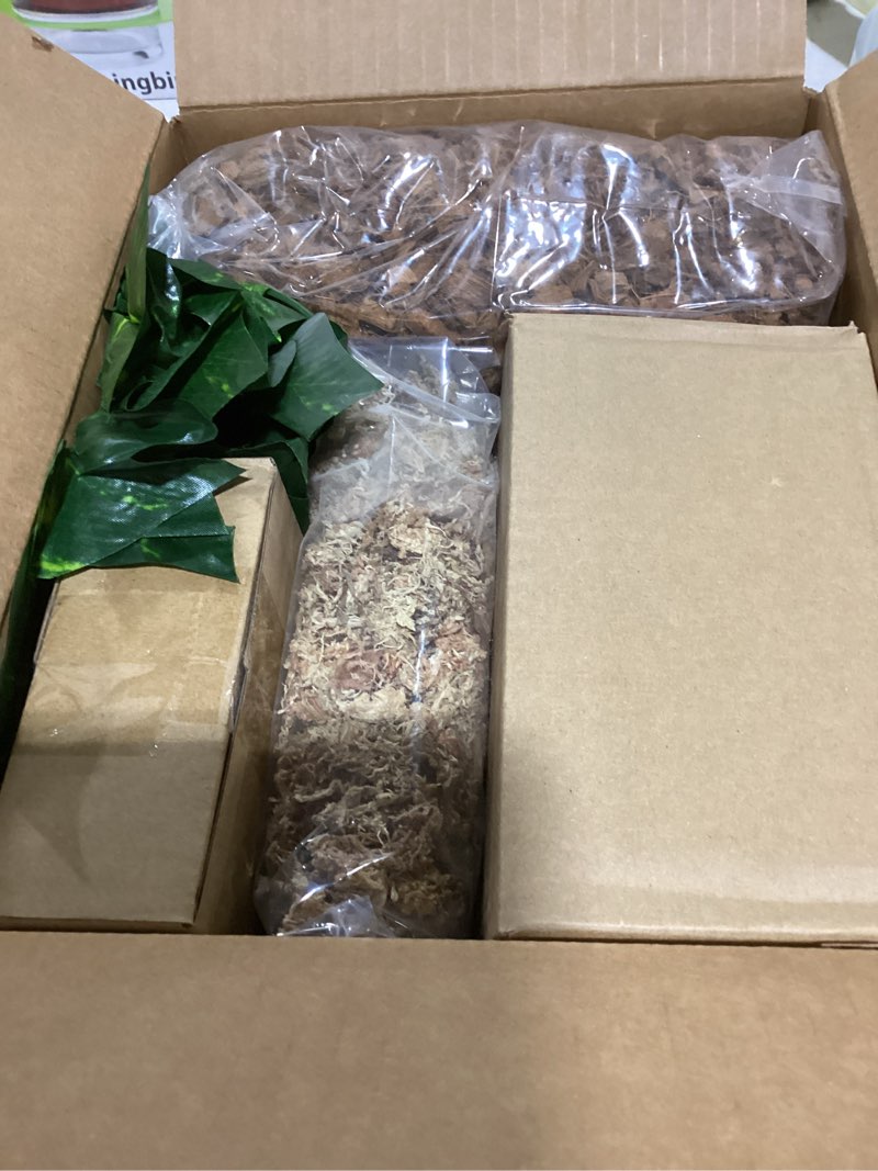 REPTILE AQUARIUM STUFF