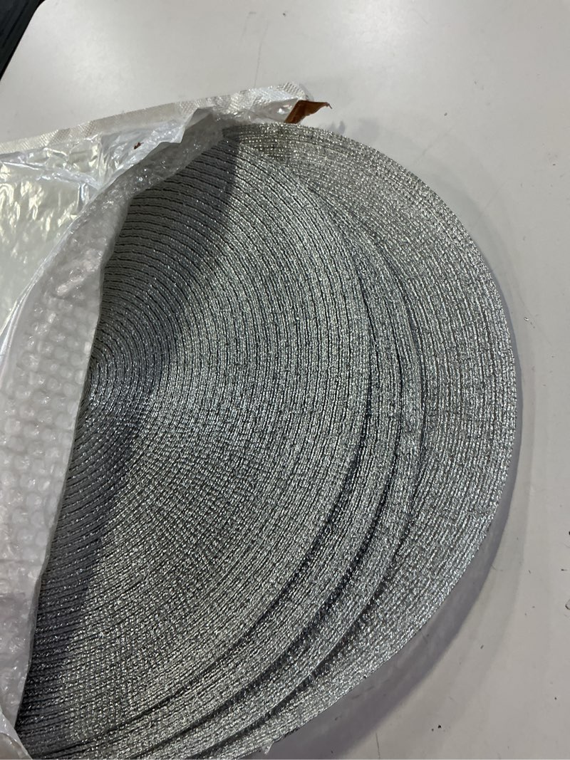 Condition photo showing Good Condition for dii woven placemats collection metallic round placemat set, 15", platinum silver, 4 piece