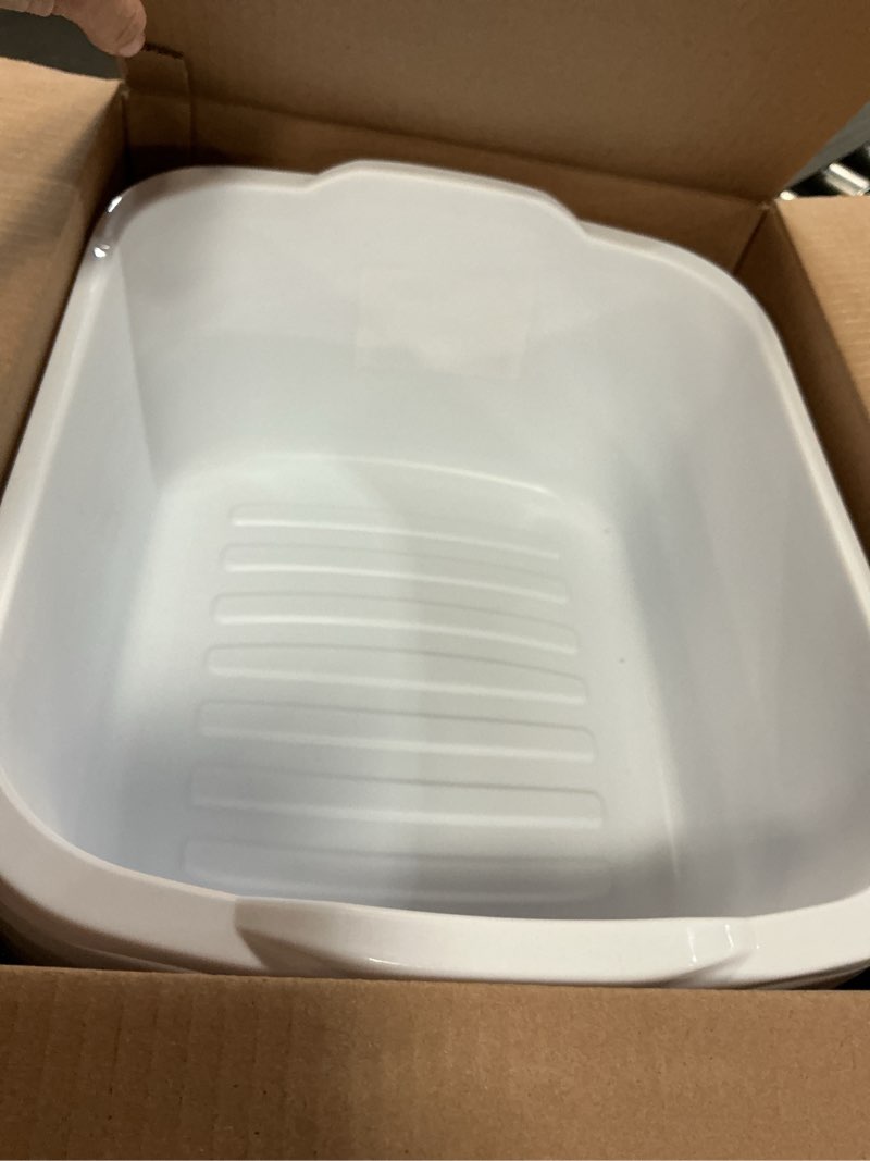 Condition photo showing Good Condition for Sterilite 18 Qt Dishpan, Bin Ideal for Soaking and Cleaning Dirty Dishes in the Kitchen Sink, White, 6-Pack