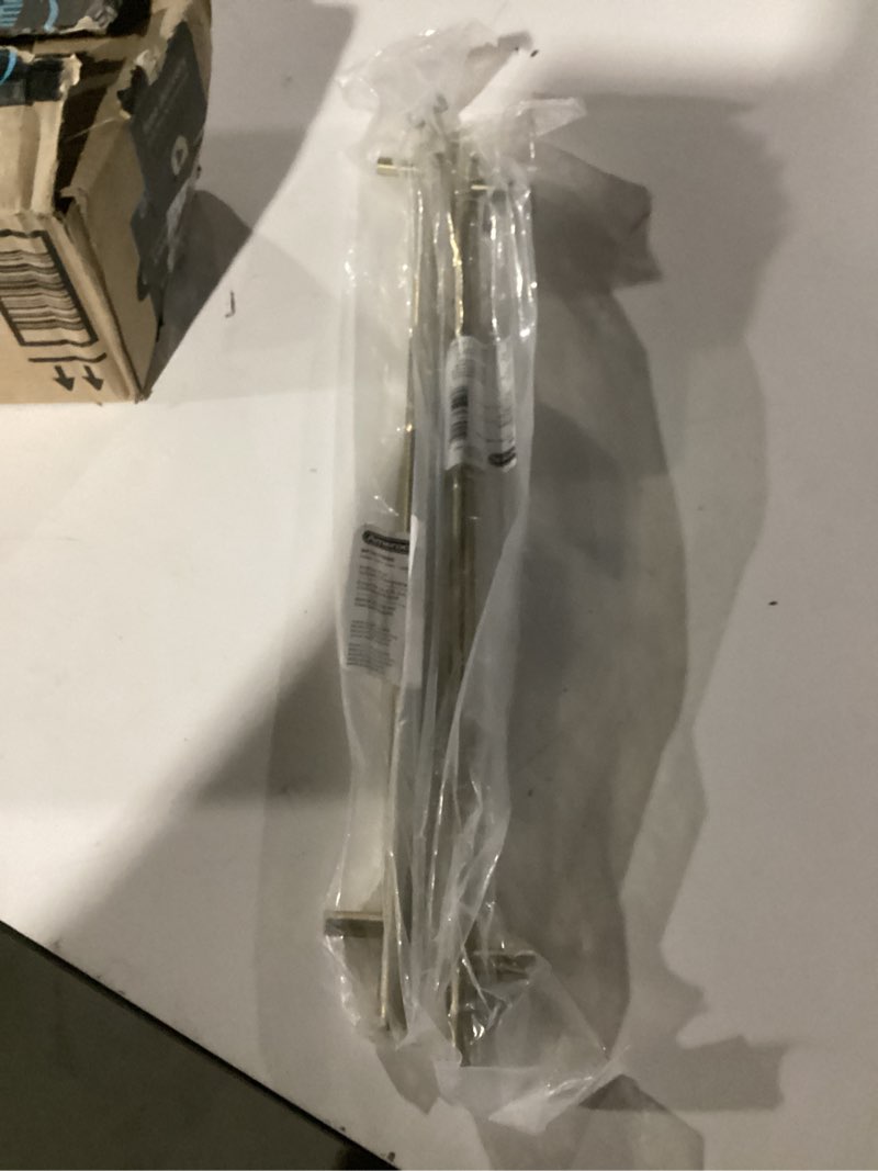 Condition photo showing Good Condition for Amerock BP19015PN | Bar Pulls 16-3/8 inch (416mm) Center-to-Center Polished Nickel Cabinet Pull | Kitchen Cabinet Hardware | Furniture Hardware | Drawer Handle Polished Nickel 16-3/8 inch (416mm) Center-to-Center 1 Pack