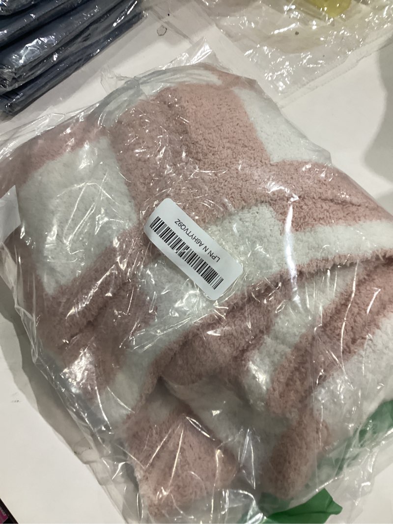 Condition photo showing Good Condition for WRENSONGE Checkered Throw Blanket, Pink Microfiber Soft Cozy Fluffy Warm Hand Made Throw Blankets for Couch, Sofa, Chair, Bed, Camping, Picnic, Travel Lightweight Bed Blanket - 30"*40" Pink Small(30''x40'')
