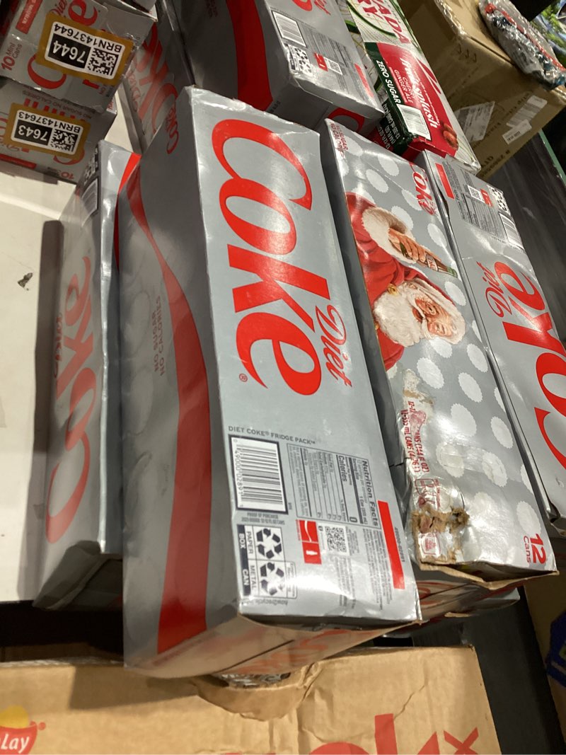 Condition photo showing New/Like New for Diet Coke Soda Soft Drinks, 12 fl oz Fridge Pack Cans, 12 Pack - Cola Flavored Diet Soda Soft Drinks Diet Coke 12 Fl Oz (Pack of 12)