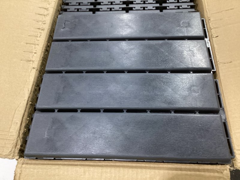 https://lotting-media.assets.bidfta.com/lotting_7edb3b4e-e333-468d-8efb-08b591db7678