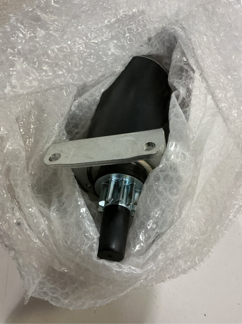 Condition photo showing Good Condition for sab0120 starter compatible with cub cadet kawasaki 2003 2004 h1748 hf1748 h1952 rzt 50 enforcer en-48 fh500v fh531v fh541v fh580v fh601d fh641d fh641v replace 21163-7001 410-22022 kaw211637001 435-371