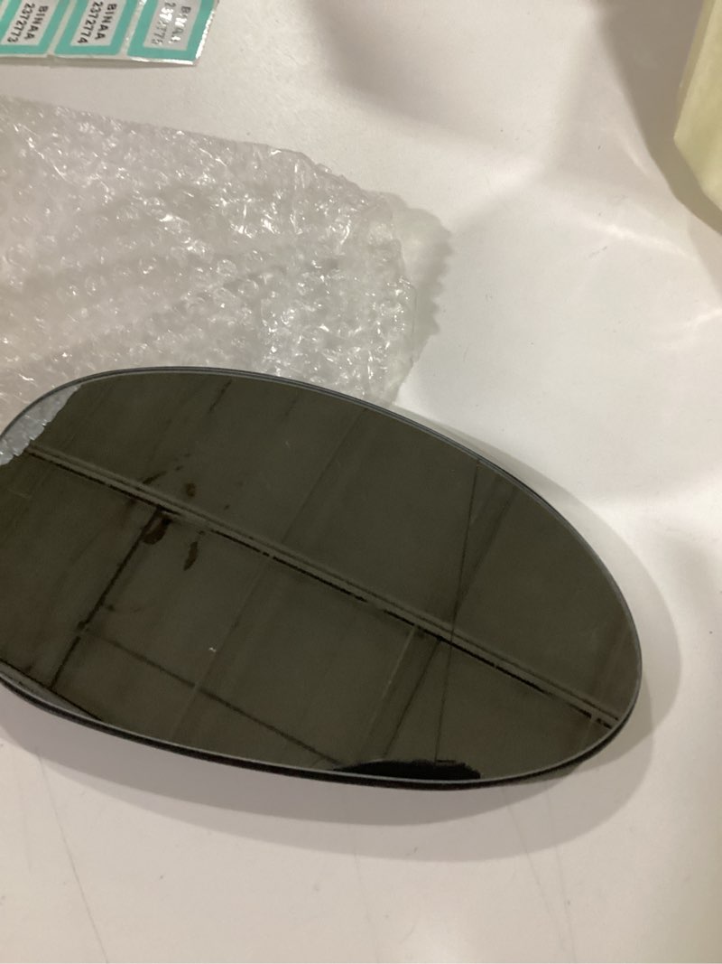 Condition photo showing New/Like New for passenger right side power heated mirror replacement glass with backing plate for bwm 128i 135i 325i 325xi 328i 328i 328xi 330i 330xi 335i 335xi 2006 2007 2008 2009 s-class glass 1-passenger side