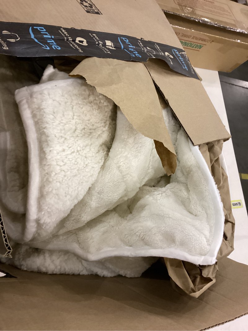 Condition photo showing As Is for Cottonblue Jacquard Weighted Blanket 15lbs for Adults Queen Size, Ultra Soft Cozy Comfort Sherpa Blanket for Relax and Sleep, Heavy Bed Blankets with Cemaric Beads, 60x80 Inches, Cream White Jacquard Cream White 60 x 80 15 lb