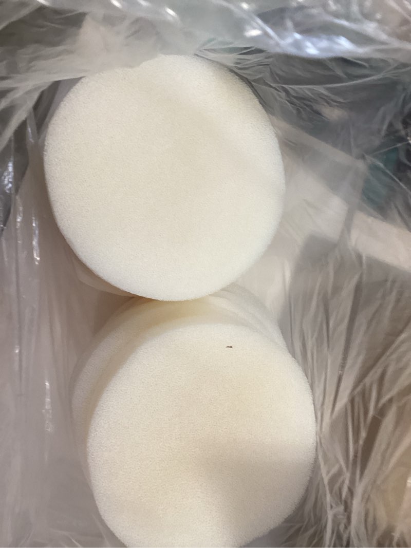 Condition photo showing Good Condition for tranqun 24 pcs fine filter water polishing pad compatible with fluval fx4, fx5, fx6, sponge white, 7 x 7 x 0.63 inches 24 sponge white 7 x 7 x 0.63 inches