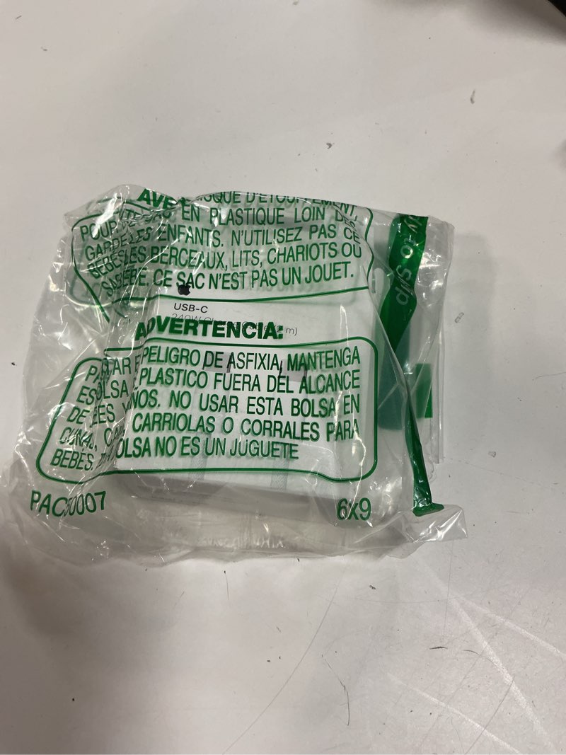 Condition photo showing Good Condition for apple 240w usb-c to usb-c woven charge cable (2 m): fast and convenient charging 2m